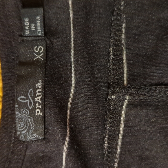 prAna Tank - Picture 3 of 6